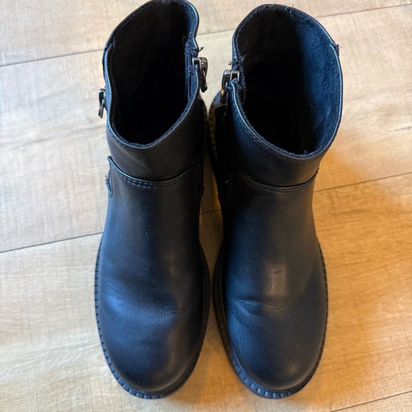 Blowfish Malibu Vienna boot vegan zipper stacked heel black size 8 - Picture 7 of 15